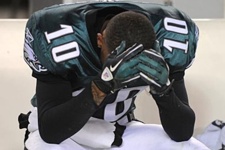 DeSean Jackson hangs his head after the final gun sounded on the Eagles' wild-card loss. (Clem Murray/Staff Photographer)