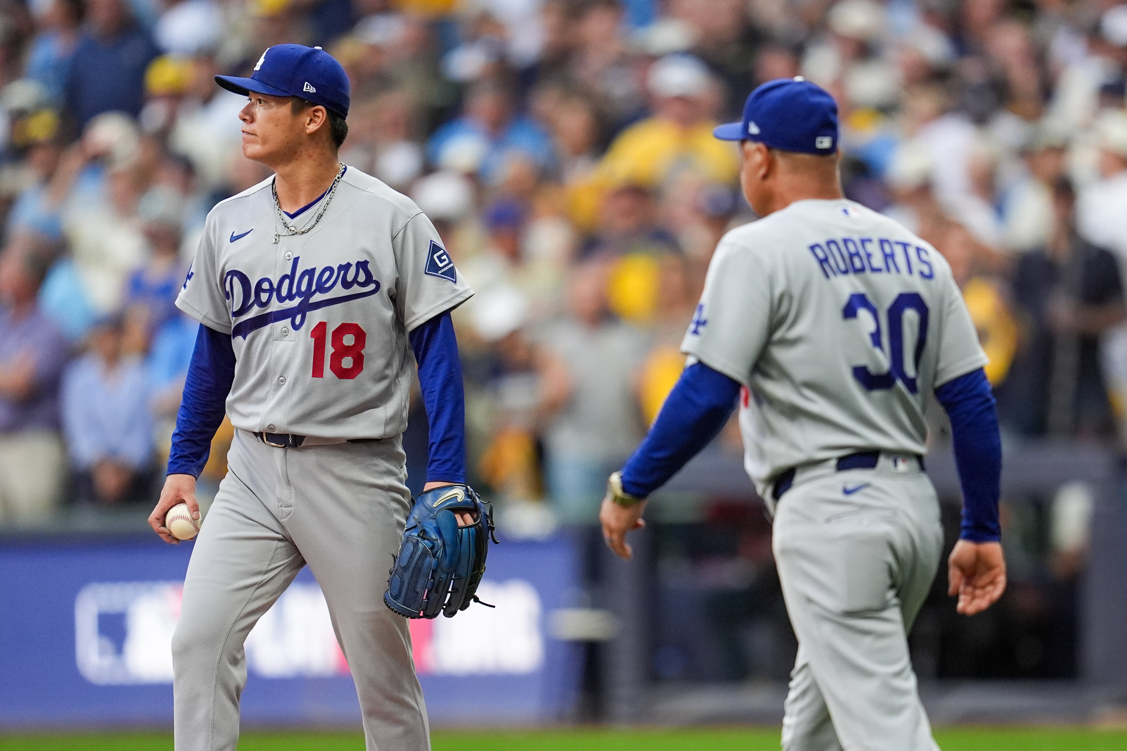 Dodgers ace Yoshinobu Yamamoto gets chased early by the Brewers in a rare postseason dud