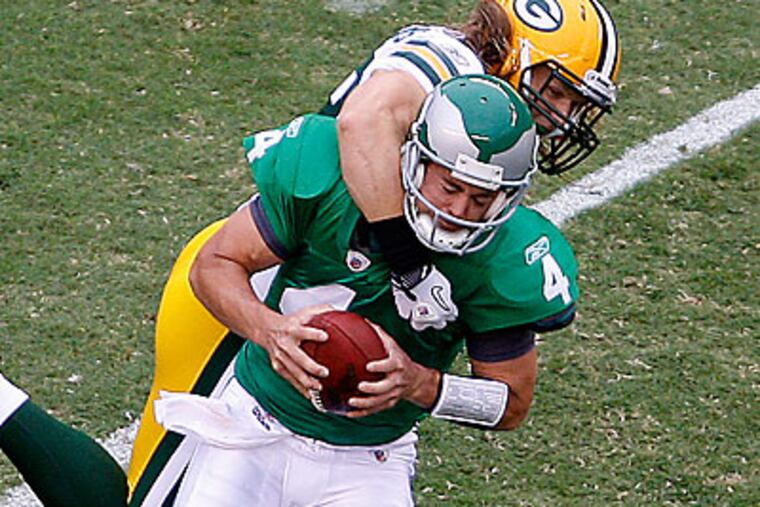 Kevin Kolb did not play well in his first game as the Eagles' full-time starter. (David Maialetti/Staff Photographer)