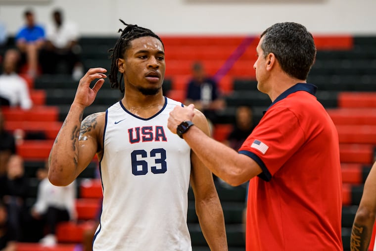 Villanova incoming freshman Cam Whitmore with Matt Langel during the USA Basketball men’s U18 national team training camp in Houston.