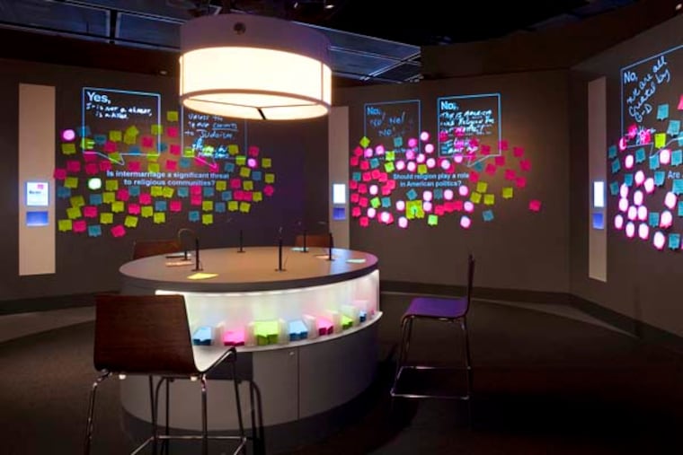 Core exhibition photograph of the Contemporary Issues Forum, Jay Rosenblatt, courtesy of the National Museum of American Jewish History