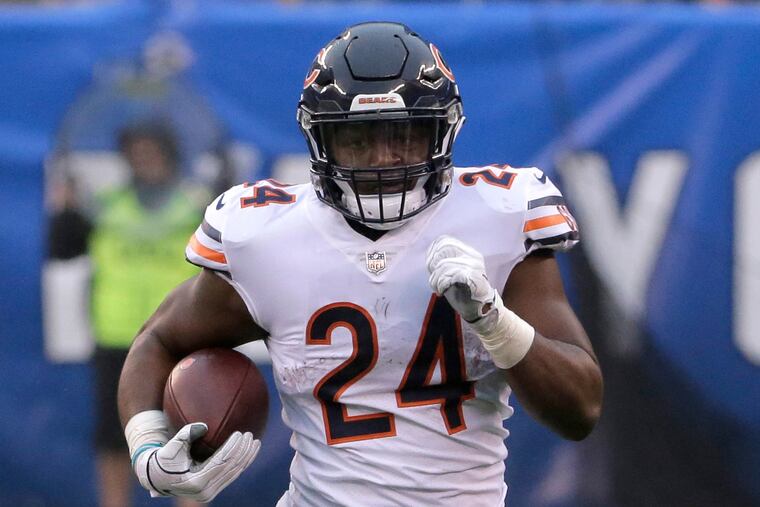 Jordan Howard running against the Giants last season.