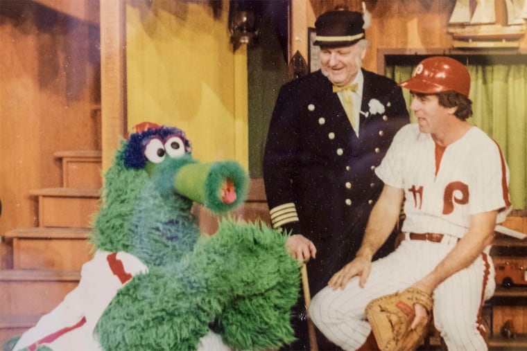 Captain Noah in the 1970s, with his phurry Phanatic pal and longtime Phillie Tim McCarver.