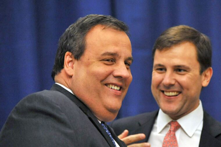 Look for Gov. Christie (left), with State Sen. Thomas H. Kean Jr., for the top story of 2014. (AP)
