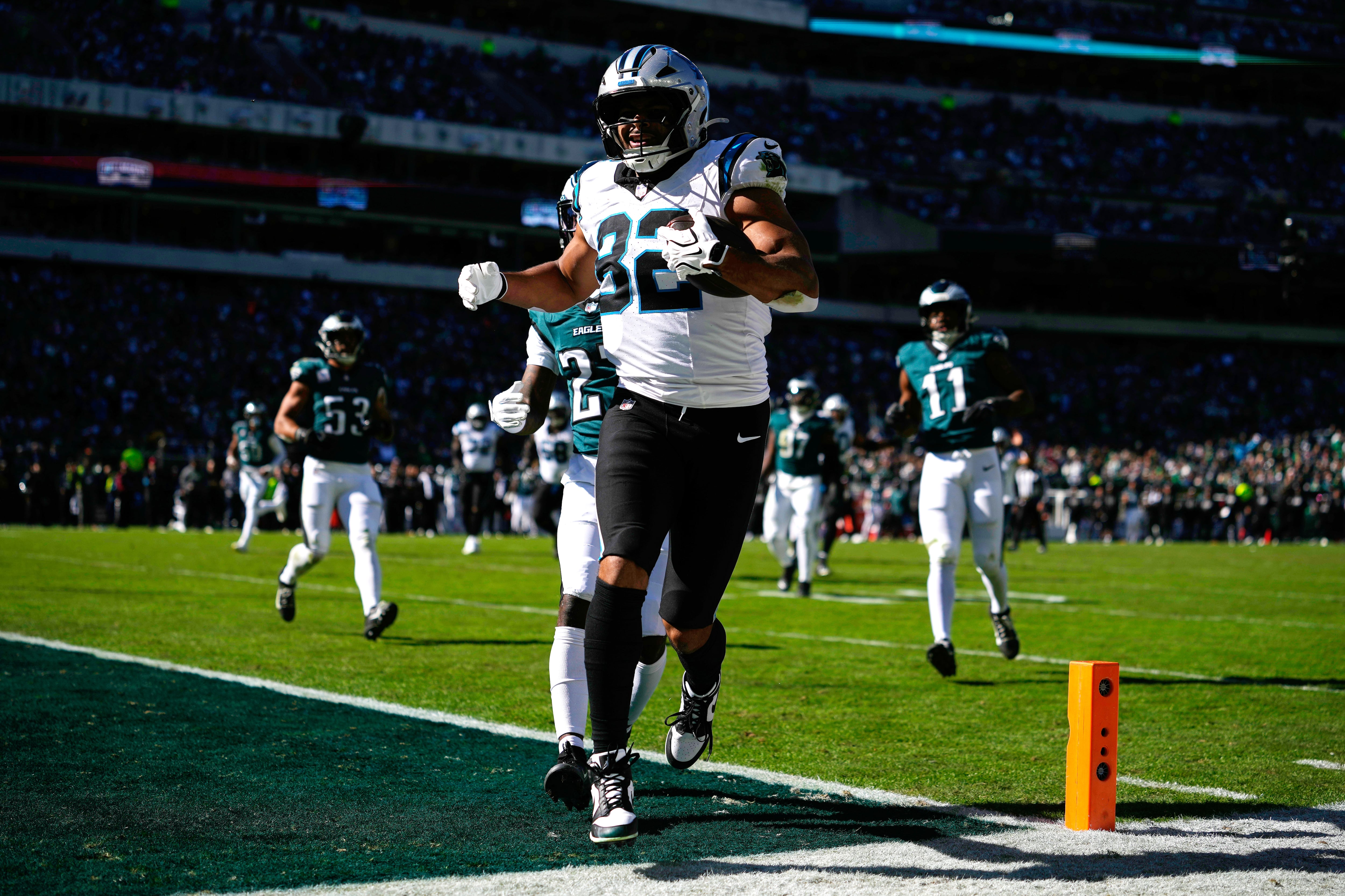 Panthers Defeat Injury-Plagued Eagles 25-14 in Philadelphia