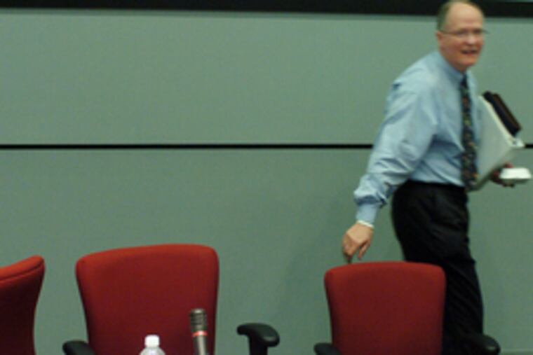 School district chief exec Paul Vallas, leaving meeting yesterday, confirms he's leaving his Philadelphia post after five years.