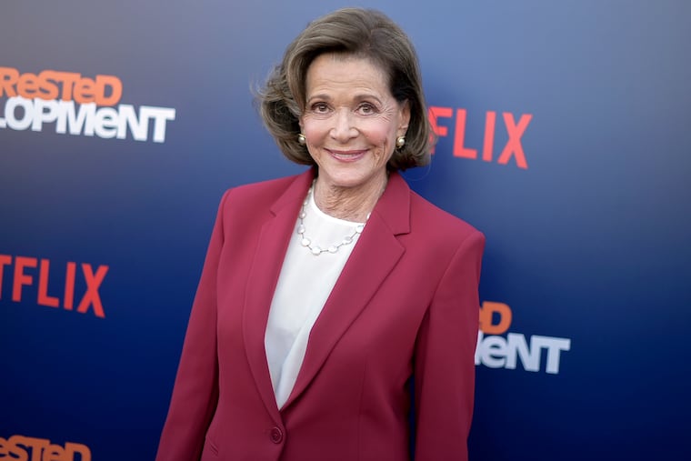 Jessica Walter attends the LA Premiere of "Arrested Development" Season Five in 2018.