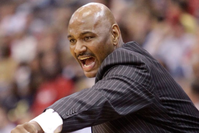 Michael Curry during a game in 2010. (Al Behrman/AP file)