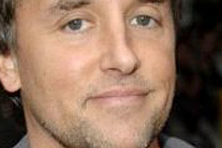 Richard Linklater / A Chechen Muslim illegally immigrates to Hamburg, where he gets caught in the international war on terror.