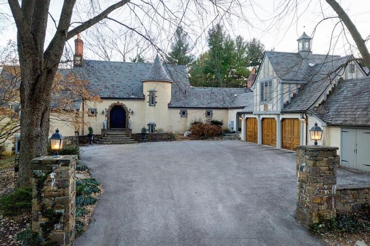 1079 Baron Drive, Bryn Mawr