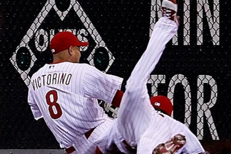 Shane Victorino left Saturday night's game against the Astros with soreness in his calf. (Ron Cortes/Staff Photographer)