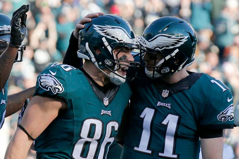Tight end Zach Ertz was an easy pick for Jeff McLane's All-Decade Eagles team, while Carson Wentz got the edge at quarterback.