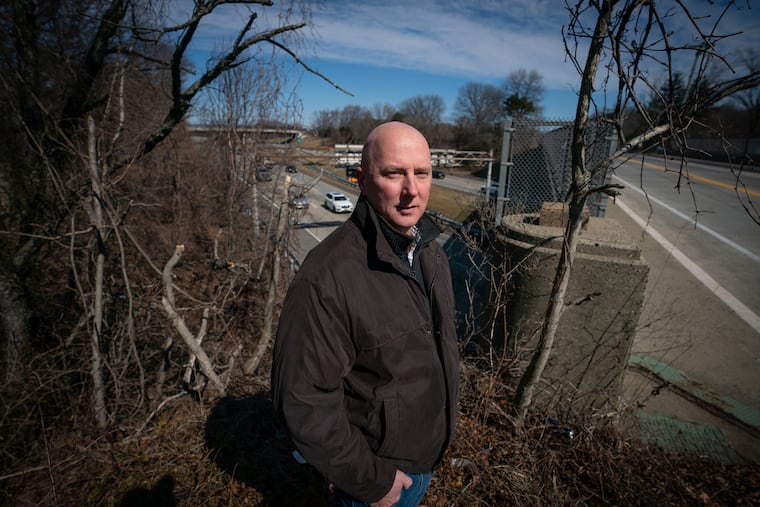 Mark Matthews, shown here near the 42 Freeway, writes a blog about about the South Jersey highways, in New Jersey, Thursday, February 28, 2019.