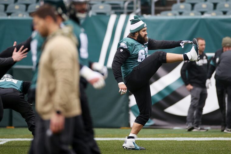Eagles center Jason Kelce warms up during practice at Lincoln Financial Field on Friday.