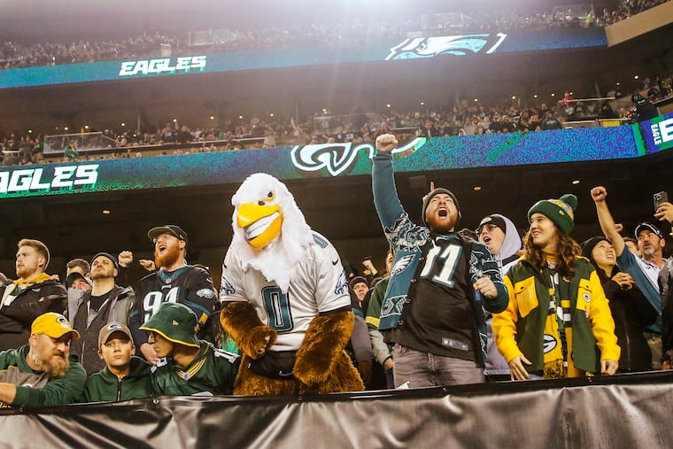Philadelphia Eagles fans cheer at Lincoln Financial Field during a game against the Green Bay Packers on Nov. 27