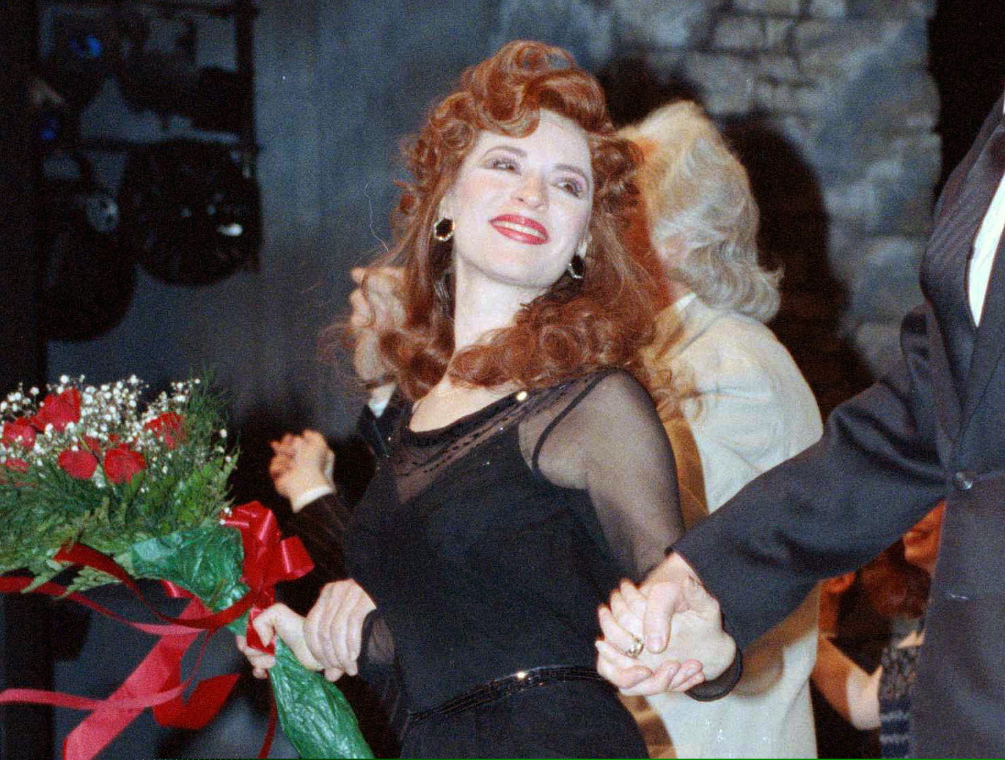 FILE - This April 9, 1990 file photo shows actress Ann Crumb at the curtain call for the Andrew Lloyd Webber musical "Aspects of Love" on opening night in New York. Crumb, a Tony Award-nominated actress who originated the role of Rose Vibert in "Aspects of Love," died, Thursday, Oct. 31, 2019 from ovarian cancer at her parent's home in Media, Pa. She was 69. (AP Photo/Ed Bailey, File)