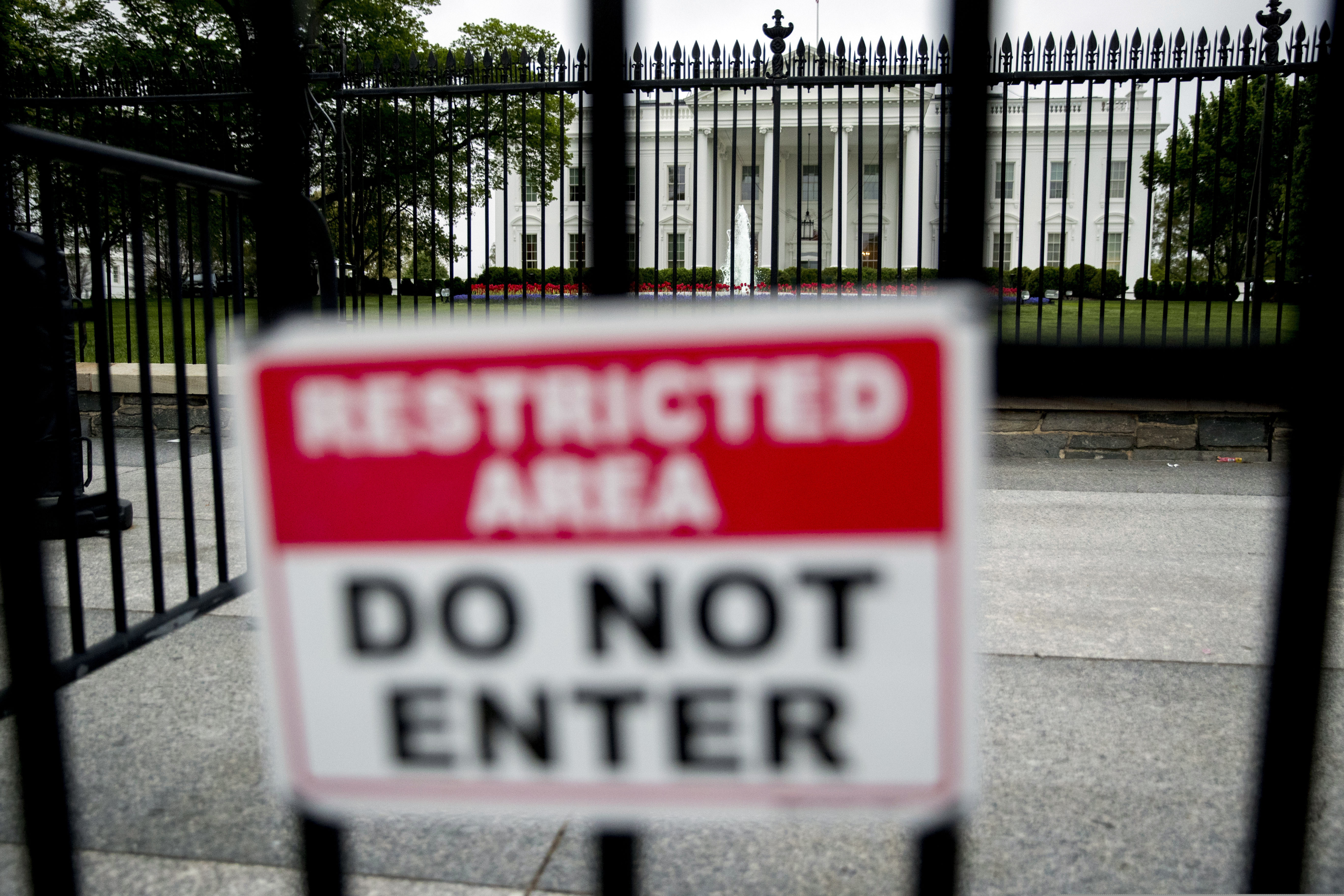 In this April 18, 2018, photo, the White House in Washington. President Donald Trump is threatening to broadly assert executive privilege to block a series of current and former aides from testifying before Congress, including some who already cooperated with the special counsel’s Russia probe. It’s a strategy that could yield a messy, drawn-out legal fight.(AP Photo/Andrew Harnik)