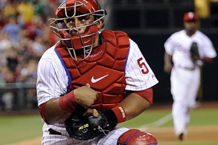 Carlos Ruiz and R.A Dickey will probably play in either the fifth or sixth inning of the All-Star Game. (AP file photo)