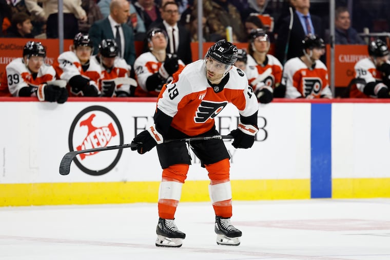 Flyers right wing Garnet Hathaway hasn't recorded a point in 33 games this year.