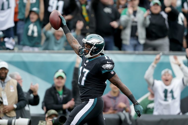 Eagles’ wide receiver Alshon Jeffery, who spent five seasons with the Bears, looks to continue his hot streak this Sunday against his former team. DAVID MAIALETTI / Staff Photographer
