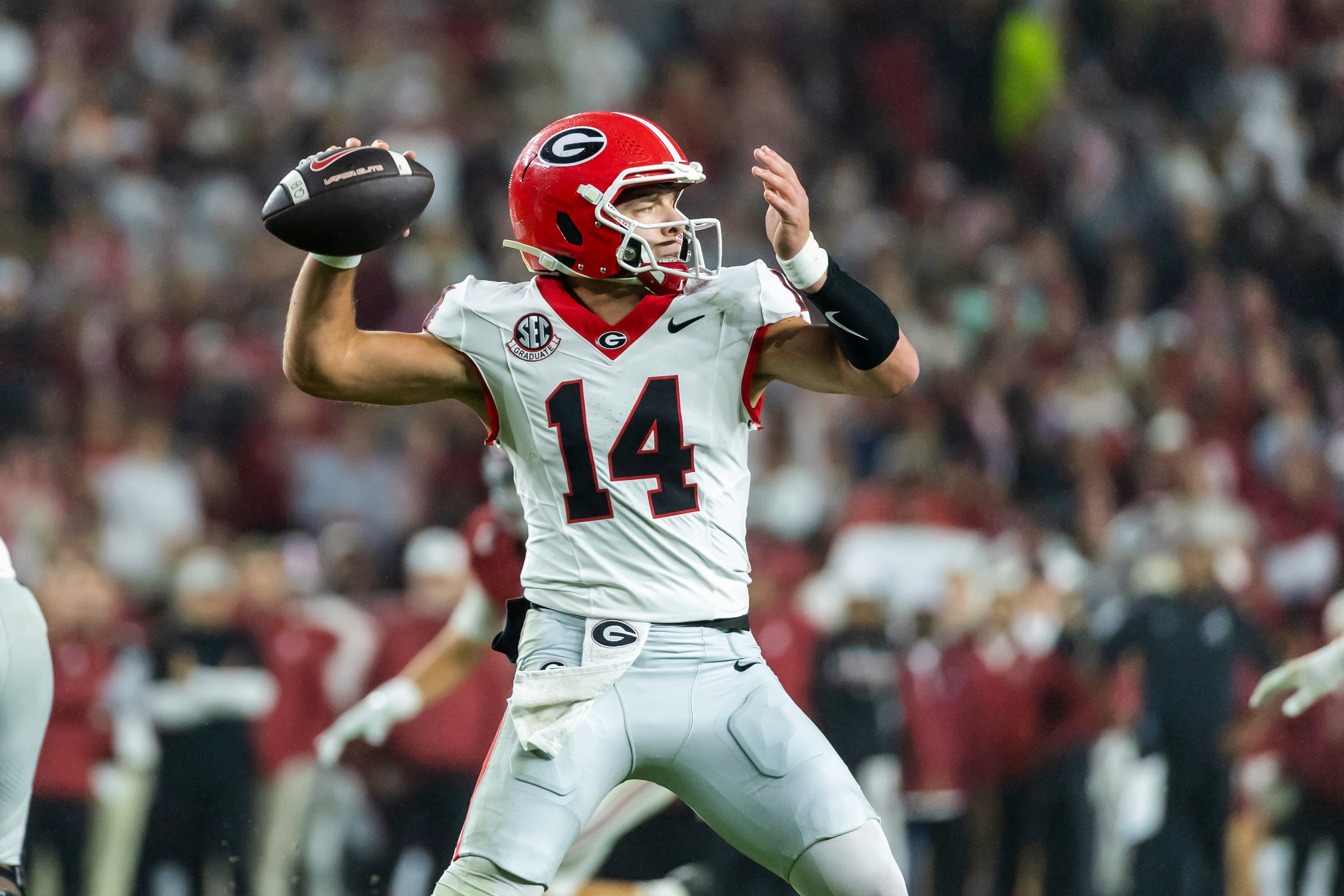Bulldogs rising? No. 2 Georgia poised to move up after Texas upset; LSU, Florida stunned
