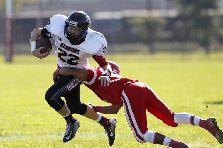Haddonfield’s Ben Klaus runs against Paulsboro last season.