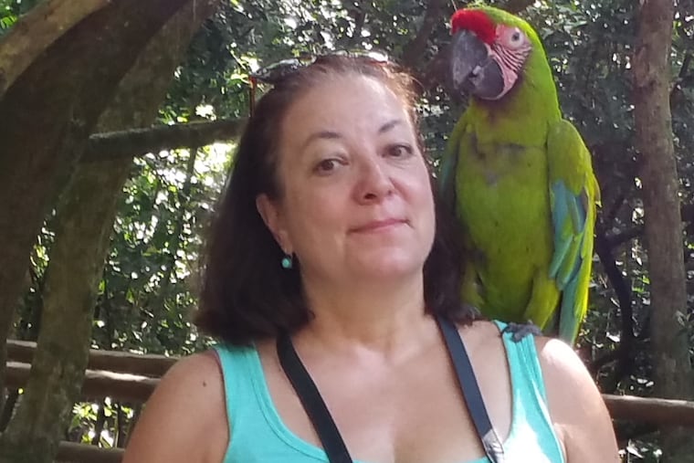 Lisa Rayder, a pharmaceutical market researcher and avid traveler and quilter, arrived in the Philadelphia area in 1986.