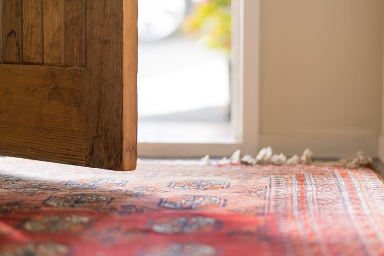 None of the doors want to cooperate.