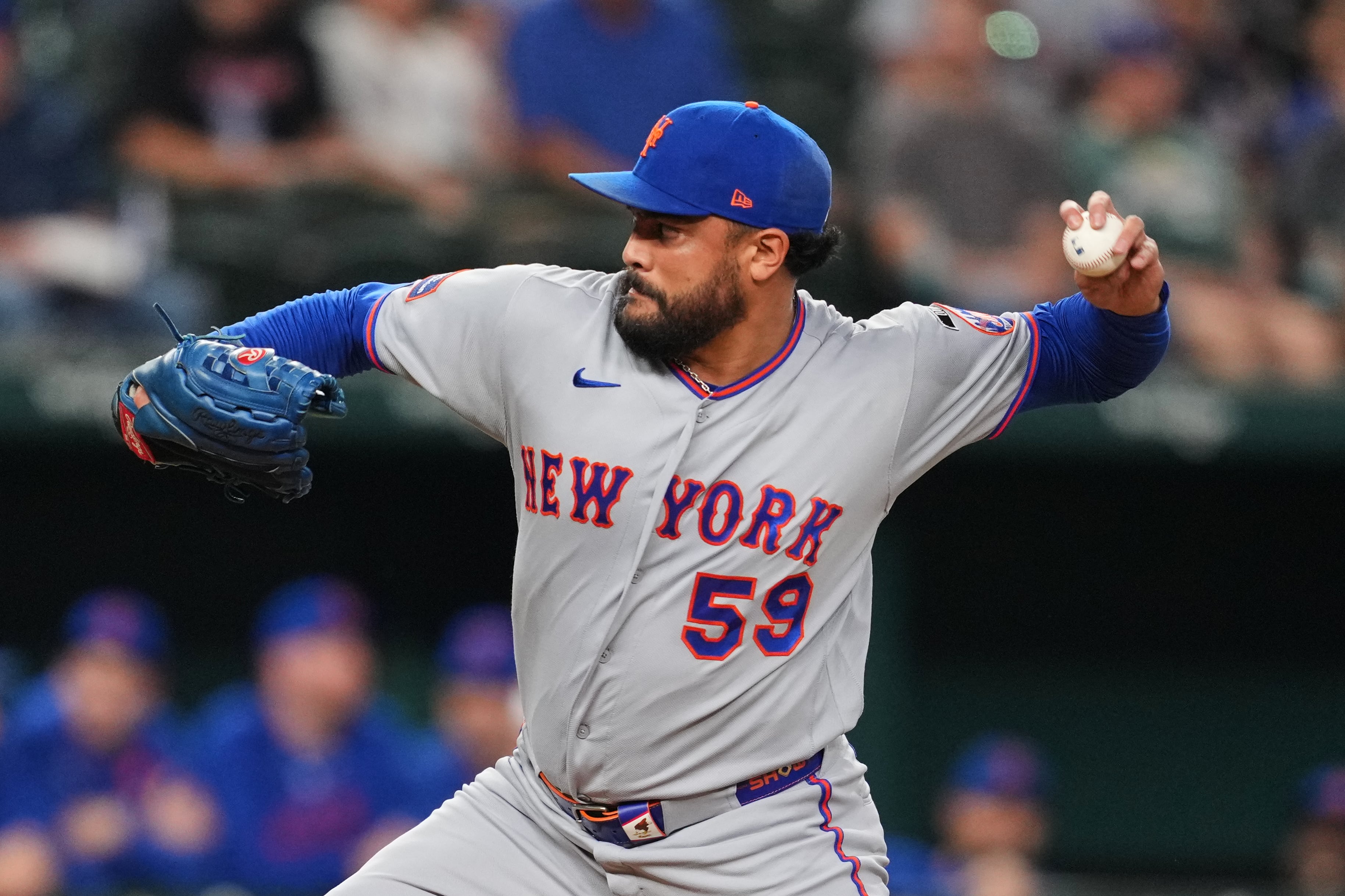 Mets win 1st game after Andy Green named full-time manager, beating AL West-leading Rangers 6-3