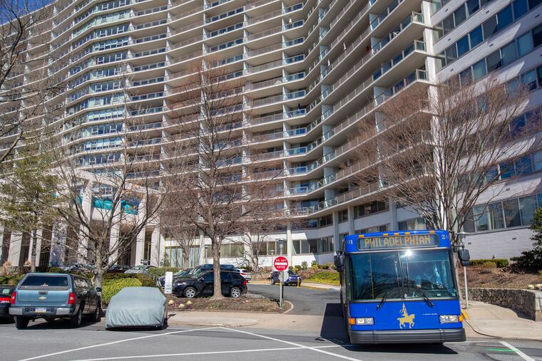 The Philadelphian shuttle bus outside the apartments at 2401 Pennsylvania Ave. The condo building vaccinated residents against COVID-19.