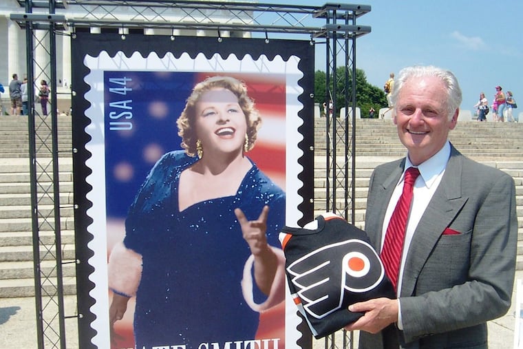Former Flyers VP Lou Scheinfeld, after speaking in Washington at the dedication of a USPS stamp in honor of singer Kate Smith.
