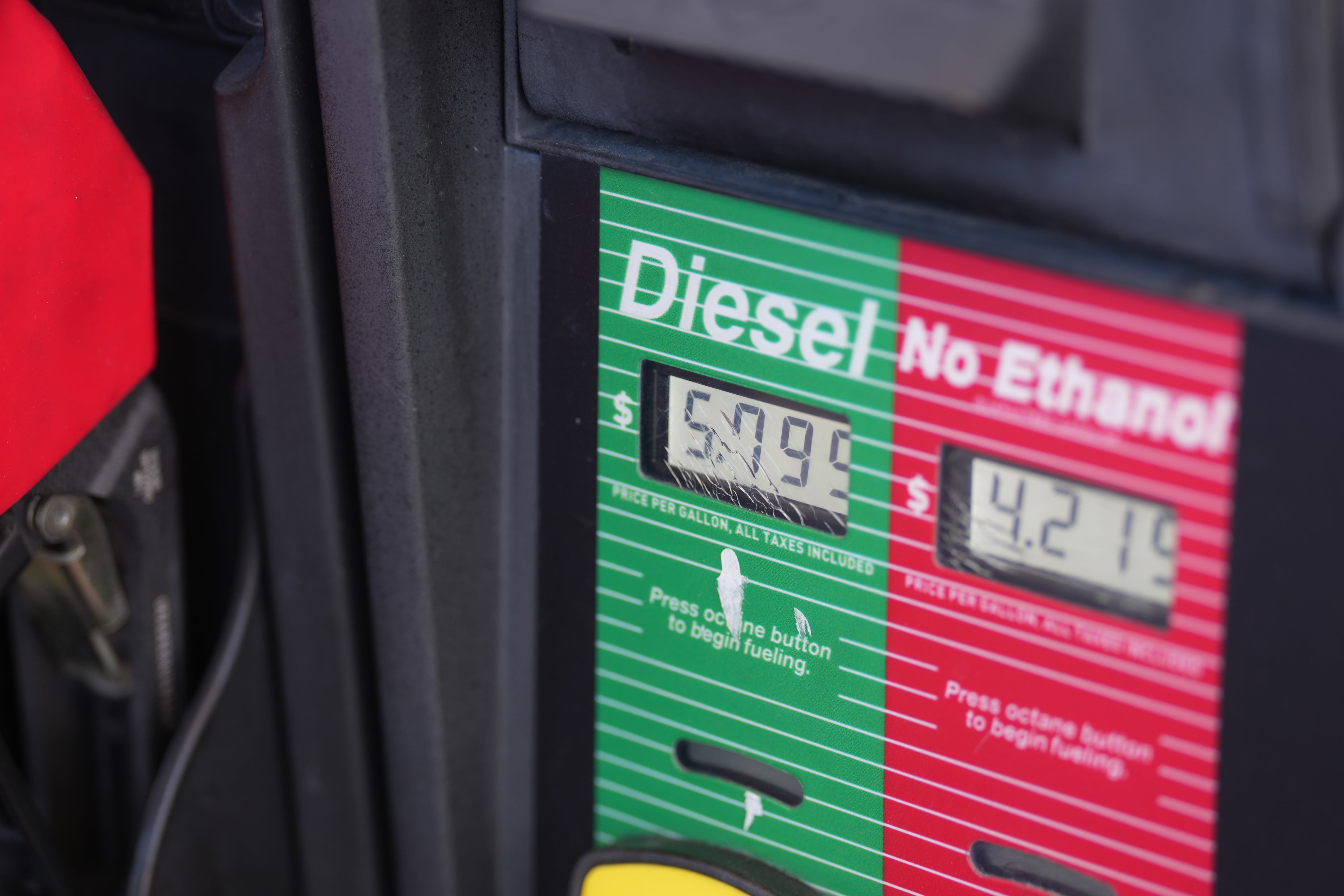 Trump says US to get diesel from Russia, relaxing pressure on Moscow to ease prices before midterms