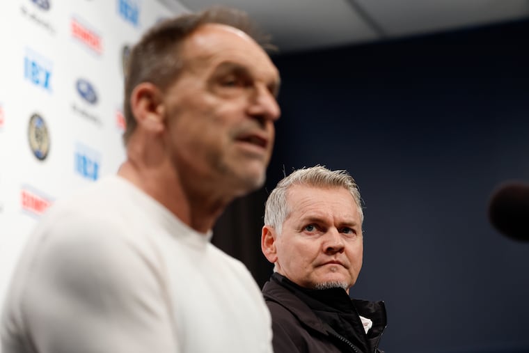 Union manager Bradley Carnell (right) with sporting director Ernst Tanner earlier this year.