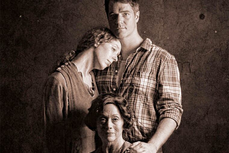 Wingfield family portrait: Laura, Tom, and Amanda (Isa St. Clair, Allen Radway, E. Ashley Izard). (Kyle Cassidy)