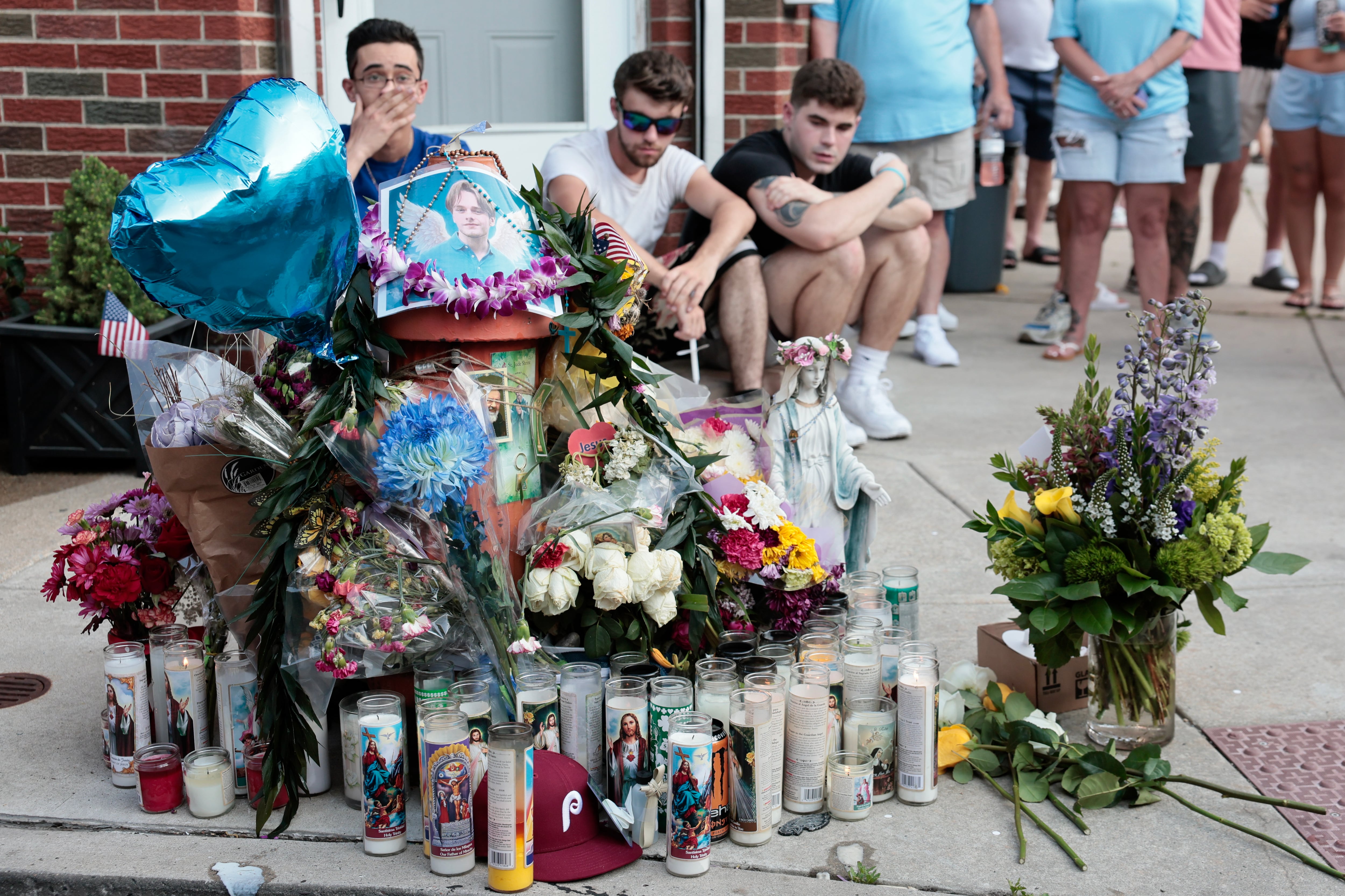 Suspect in Penn State student's South Philly killing surrenders; also charged in officer's car theft