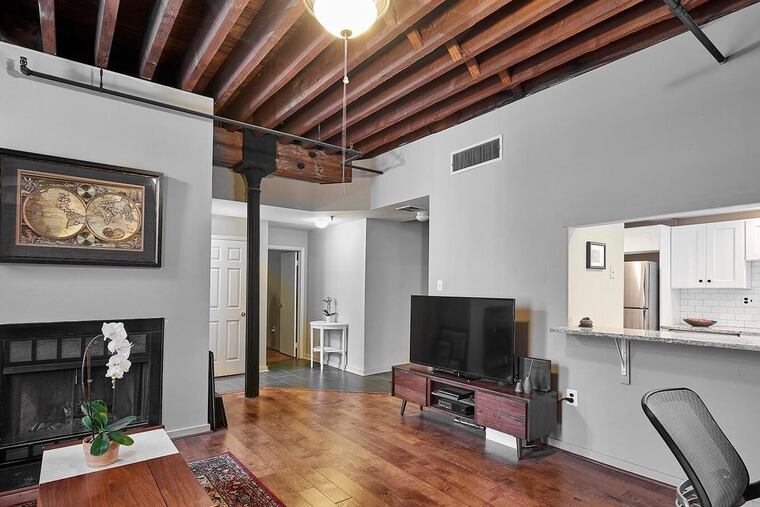 The open floor plan at 205 N. Fourth St. Unit G3 includes a breakfast bar off the kitchen.