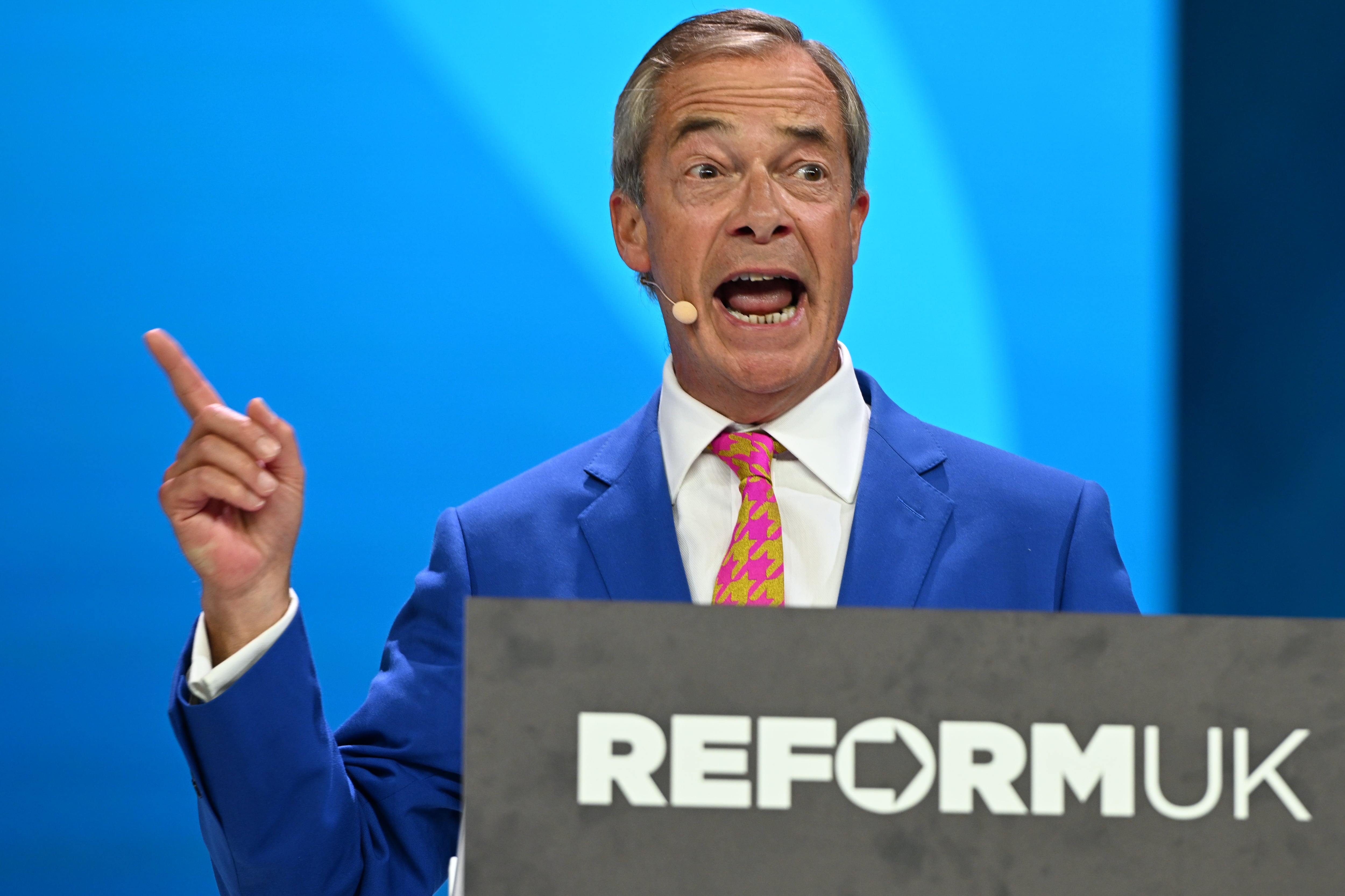 Farage 'not being listened to' on safety threats, deputy says after terror plot charge