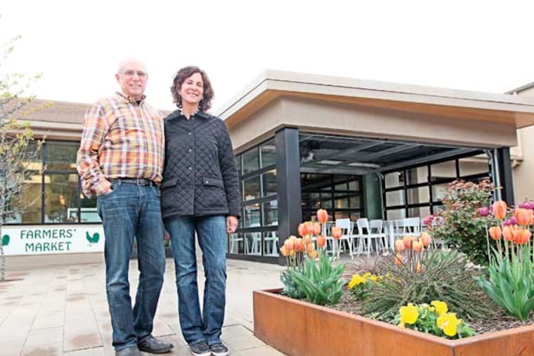 Ron and Abby Pete, owners of the Market at Fareway. Chestnut Hill Farmer's Market. ( Michael Bryant / Staff Photographer )