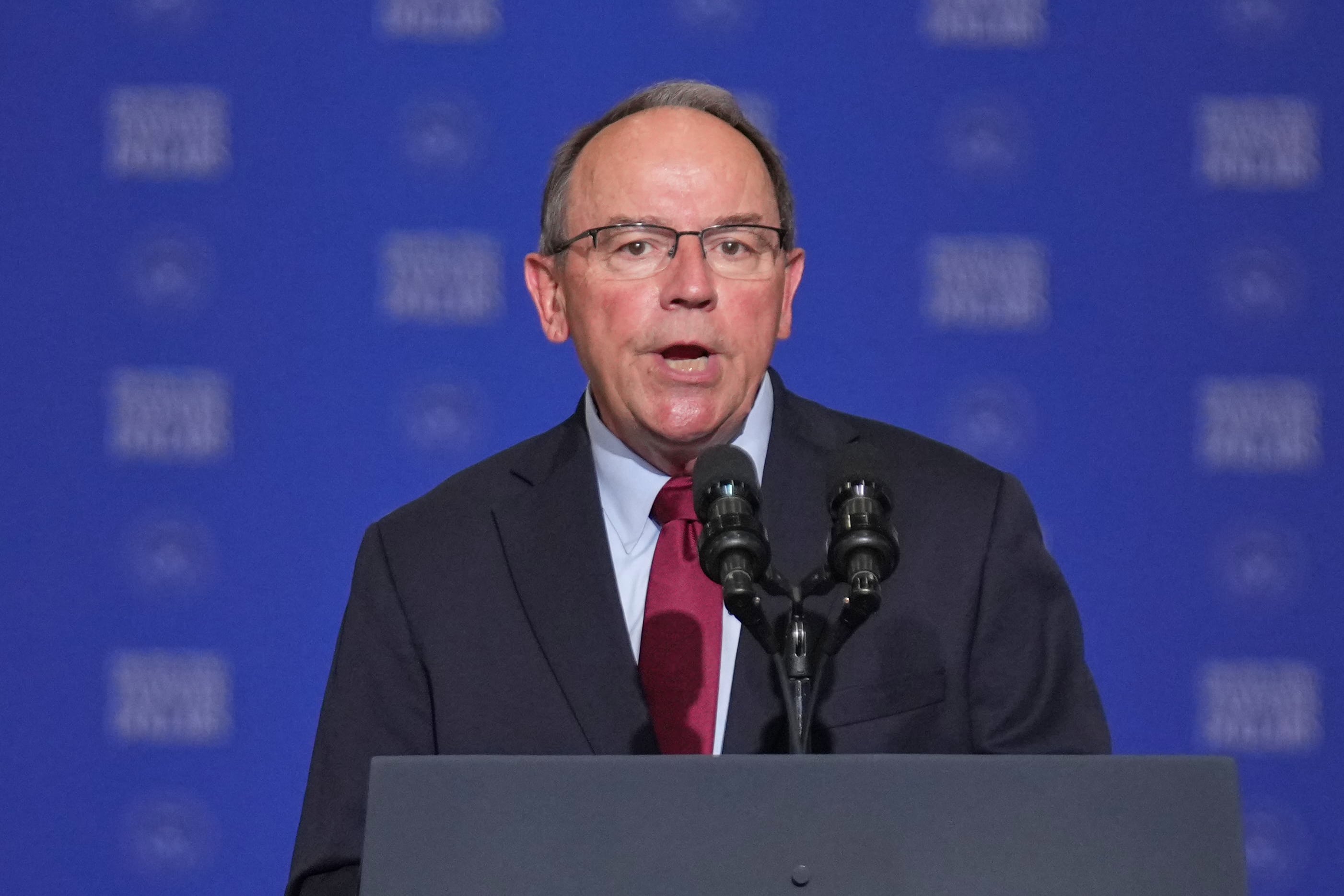 GOP congressman from Wisconsin tearfully recounts surviving emergency plane landing in lake