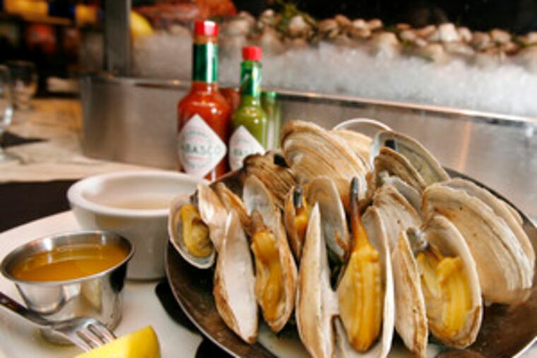 Steamed soft-shell clams ("steamers"), a rarity in these parts, are done perfectly at Legal Sea Foods.