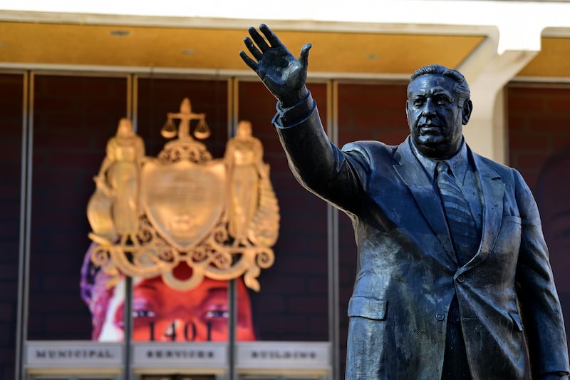 Frank Rizzo statue will be returned to the committee that owns it