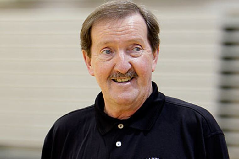 Herb Magee will be inducted into the Naismith Memorial Basketball Hall of Fame tomorrow night. (David Maialetti/Staff file photo)