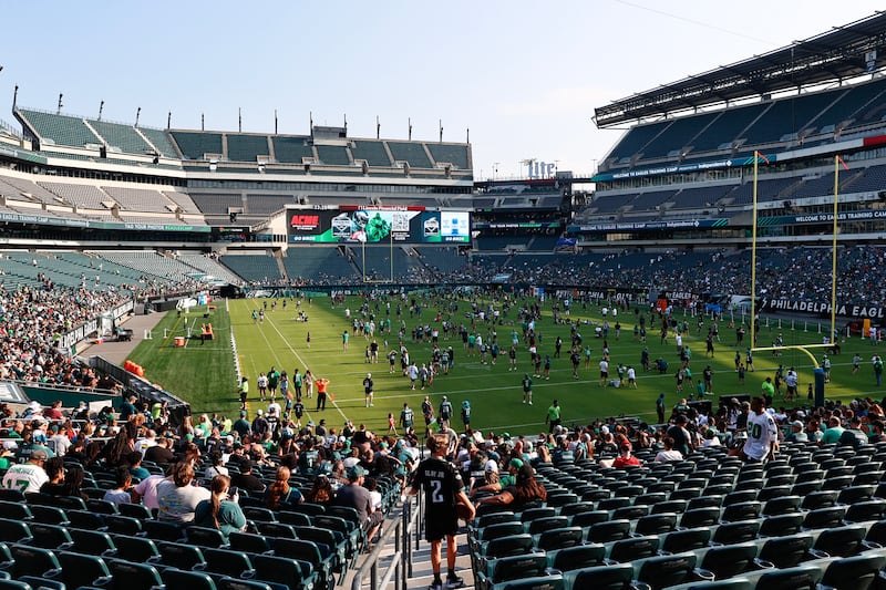 Photos From The Eagles Training Camp Public Practice photos-from-the-eagles-training-camp-public-practice