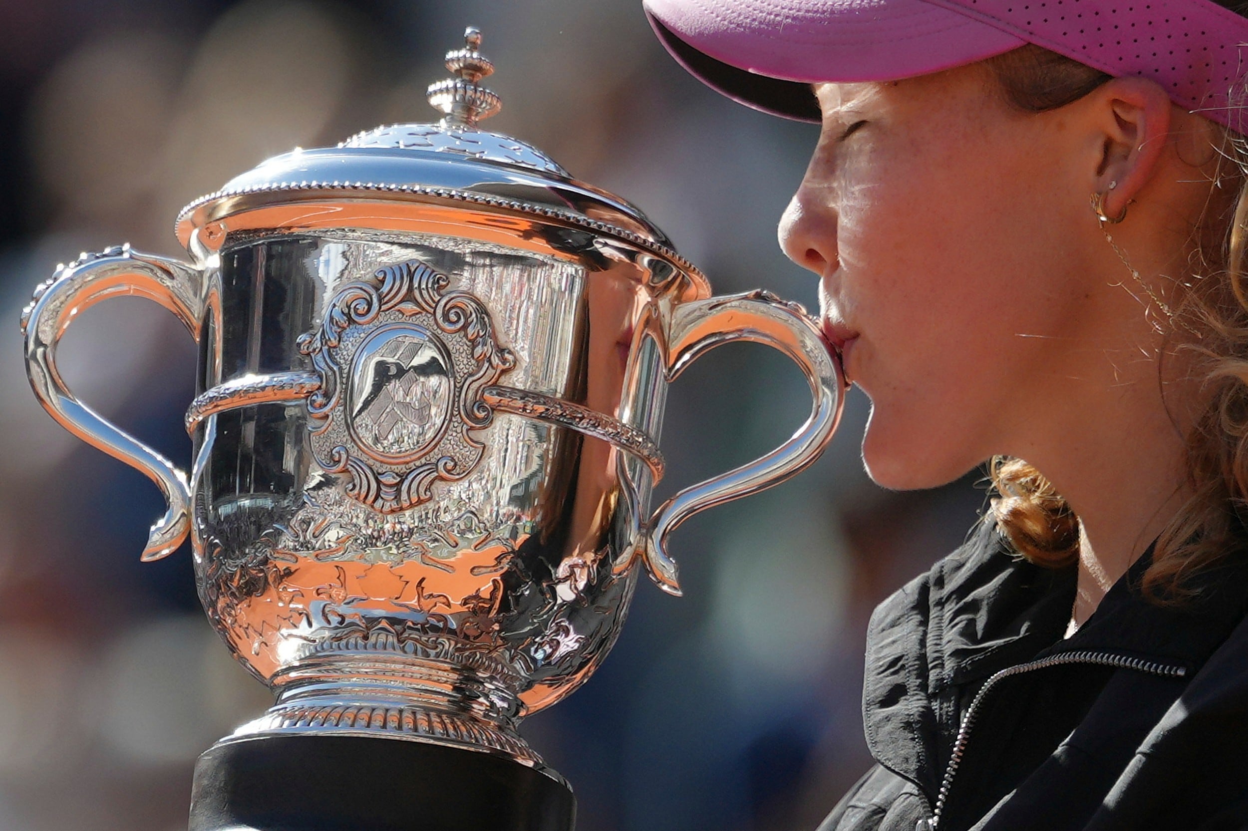 15-Year-Old Mirra Andreeva Becomes Youngest French Open Champion in Decades