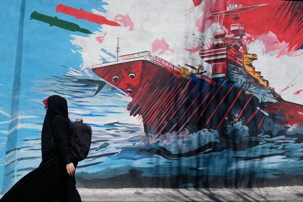 US strikes Iran after blaming Tehran for helicopter crash as Iran fires ...