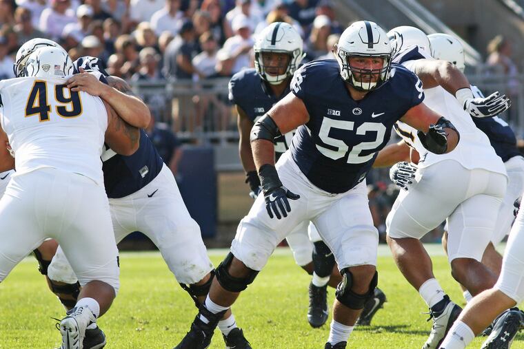 Penn State offensive lineman Ryan Bates (52) against Kent State during the 2016 season.