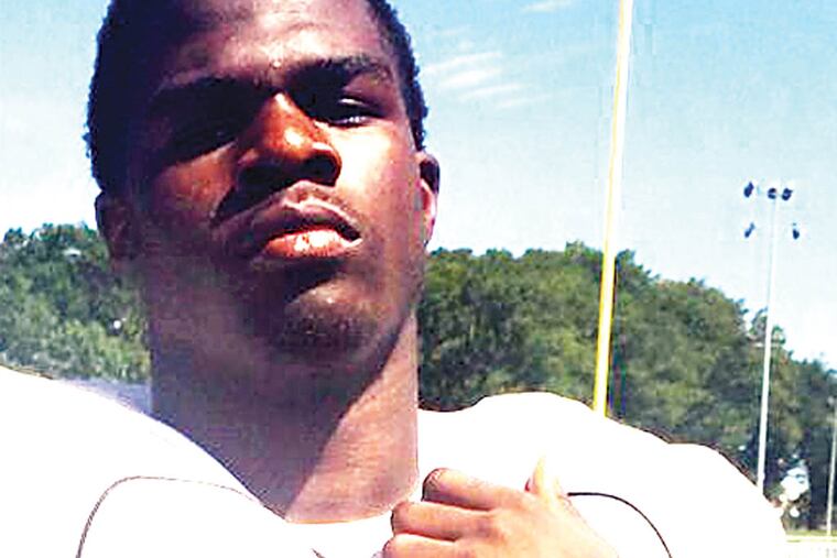 Southern High junior RB / DE Casey Williams rushed for the game-tying 10-yard touchdown in overtime and ran for the subsequent game-winning two-point conversion in Southern's 14-12 victory against Lincoln.