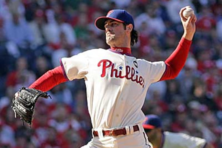"We have no thoughts of trading Cole Hamels," Amaro said at baseball's general managers meetings in Chicago. (Yong Kim/Staff Photographer)