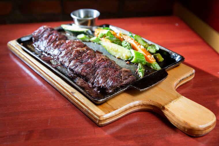 Mixto Restaurante es uno de los locales participantes en Dine Latino Restaurant Week, que se llevará a cabo del 5 al 9 de mayo. En foto, el churrasco argentino de Mixto, fotografiado el 24 de abril de 2021.