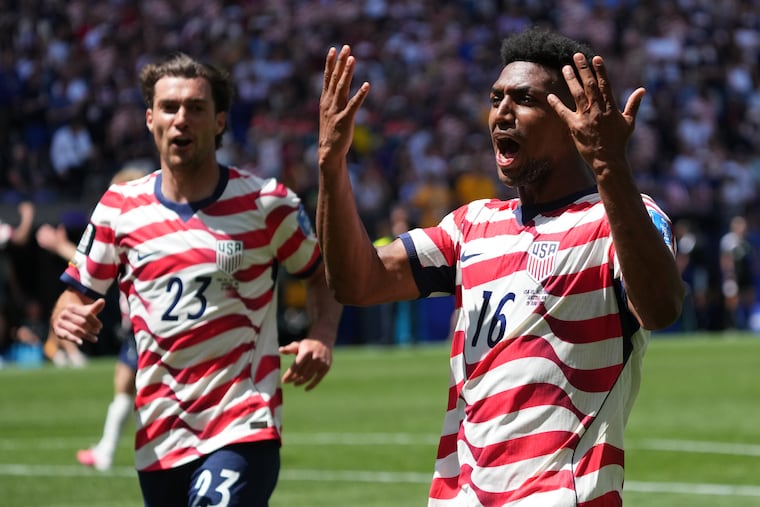 Alex Freeman (right) has been one of the U.S. men's soccer team's breakout players at the World Cup.